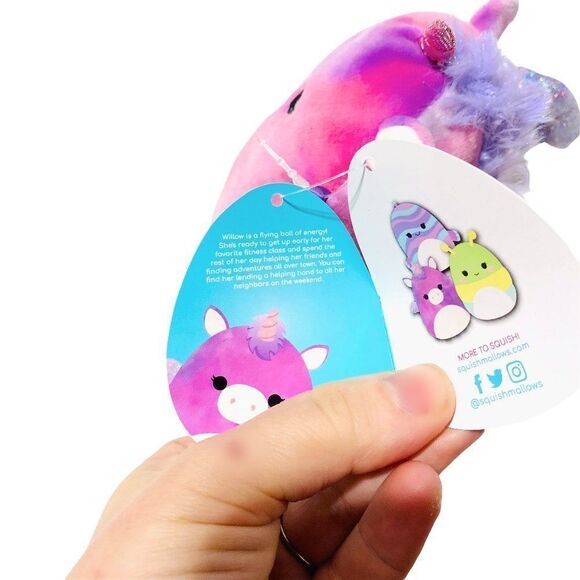 Squishmallow Willow the Pegasus 5" - Picture 4 of 4